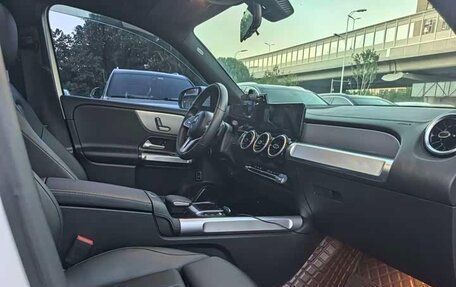 Mercedes-Benz GLB, 2022 год, 2 450 800 рублей, 7 фотография