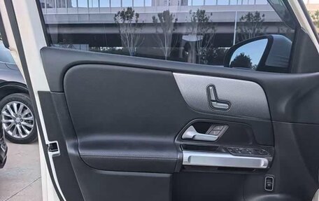 Mercedes-Benz GLB, 2022 год, 2 450 800 рублей, 8 фотография