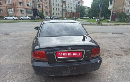 Hyundai Sonata IV рестайлинг, 2004 год, 58 000 рублей, 4 фотография