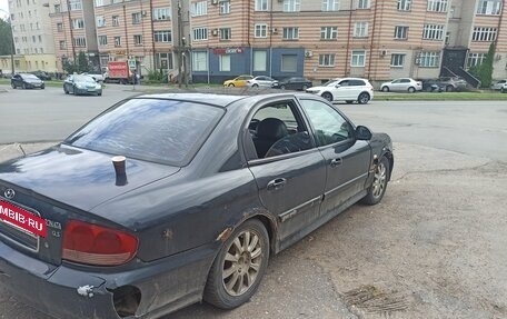 Hyundai Sonata IV рестайлинг, 2004 год, 58 000 рублей, 3 фотография