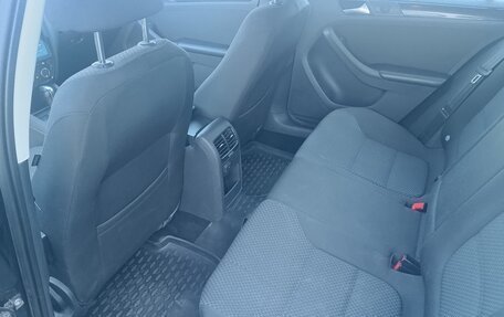 Volkswagen Jetta VI, 2012 год, 1 190 000 рублей, 16 фотография