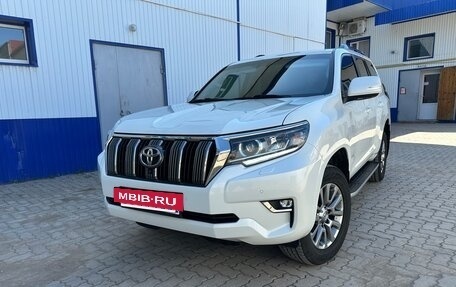 Toyota Land Cruiser Prado 150 рестайлинг 2, 2015 год, 6 000 000 рублей, 2 фотография