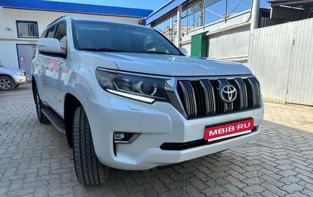 Toyota Land Cruiser Prado 150 рестайлинг 2, 2015 год, 6 000 000 рублей, 3 фотография