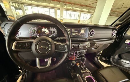 Jeep Wrangler, 2019 год, 5 300 000 рублей, 15 фотография