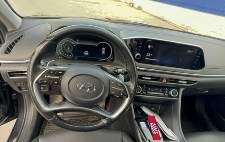 Hyundai Sonata VIII, 2022 год, 3 000 000 рублей, 3 фотография