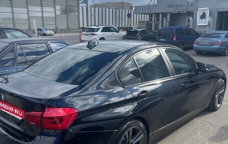BMW 3 серия, 2018 год, 2 430 000 рублей, 3 фотография