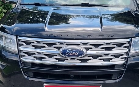 Ford Explorer VI, 2018 год, 3 200 000 рублей, 1 фотография