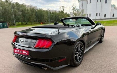 Ford Mustang VI рестайлинг, 2018 год, 2 390 000 рублей, 4 фотография