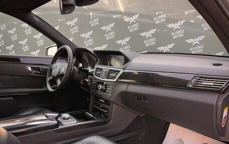 Mercedes-Benz E-Класс, 2009 год, 1 400 000 рублей, 24 фотография