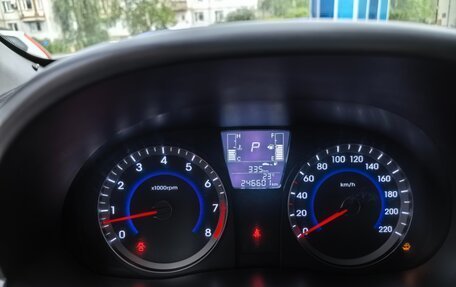 Hyundai Solaris II рестайлинг, 2014 год, 860 000 рублей, 7 фотография
