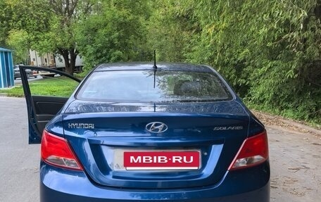 Hyundai Solaris II рестайлинг, 2014 год, 860 000 рублей, 3 фотография