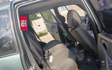 Chevrolet Niva I рестайлинг, 2010 год, 350 000 рублей, 8 фотография