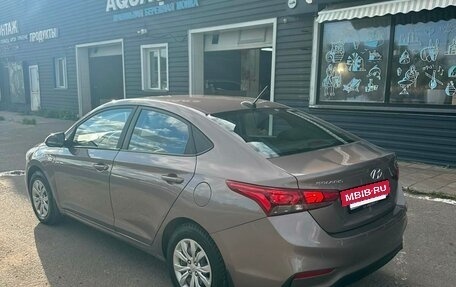 Hyundai Solaris II рестайлинг, 2018 год, 930 000 рублей, 8 фотография