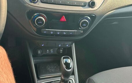 Hyundai Solaris II рестайлинг, 2018 год, 930 000 рублей, 30 фотография