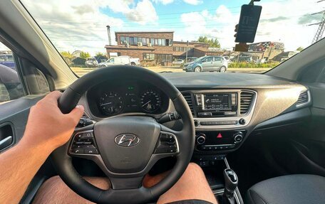 Hyundai Solaris II рестайлинг, 2018 год, 930 000 рублей, 34 фотография
