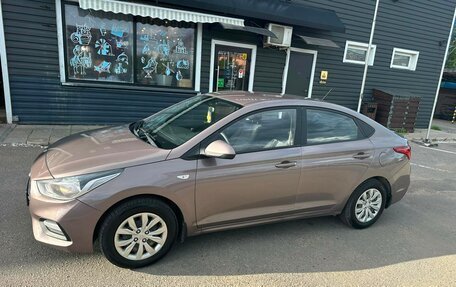 Hyundai Solaris II рестайлинг, 2018 год, 930 000 рублей, 36 фотография