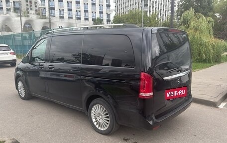 Mercedes-Benz V-Класс, 2018 год, 3 850 000 рублей, 3 фотография