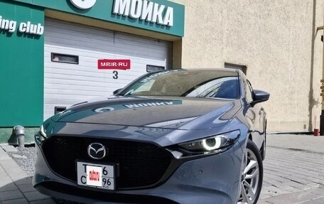 Mazda 3, 2020 год, 999 999 рублей, 7 фотография
