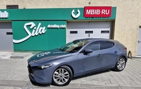 Mazda 3, 2020 год, 999 999 рублей, 5 фотография