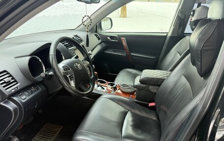 Toyota Highlander III, 2012 год, 1 650 000 рублей, 14 фотография