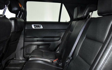 Ford Explorer VI, 2013 год, 1 190 000 рублей, 12 фотография