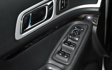 Ford Explorer VI, 2013 год, 1 190 000 рублей, 10 фотография