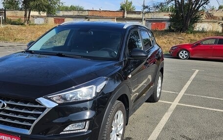 Hyundai Tucson III, 2019 год, 2 150 000 рублей, 2 фотография