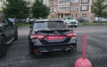 Toyota Camry, 2021 год, 5 600 000 рублей, 3 фотография