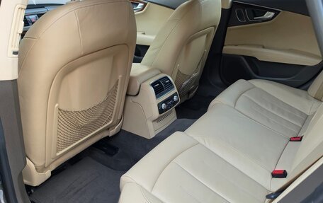 Audi A7, 2011 год, 1 760 000 рублей, 15 фотография