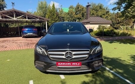 Mercedes-Benz E-Класс, 2020 год, 4 200 000 рублей, 8 фотография
