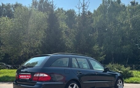 Mercedes-Benz E-Класс, 2003 год, 1 050 000 рублей, 24 фотография
