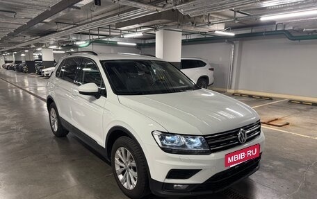 Volkswagen Tiguan II, 2020 год, 2 190 000 рублей, 3 фотография