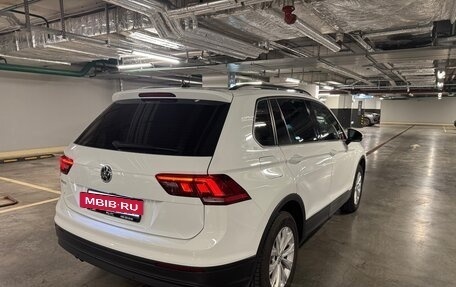 Volkswagen Tiguan II, 2020 год, 2 190 000 рублей, 4 фотография