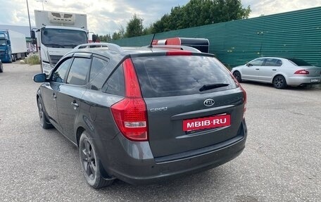 KIA cee'd I рестайлинг, 2011 год, 680 000 рублей, 3 фотография