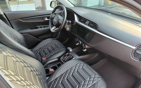 KIA Rio IV, 2022 год, 1 890 000 рублей, 13 фотография
