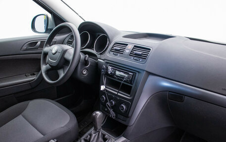 Skoda Yeti I рестайлинг, 2011 год, 837 000 рублей, 10 фотография