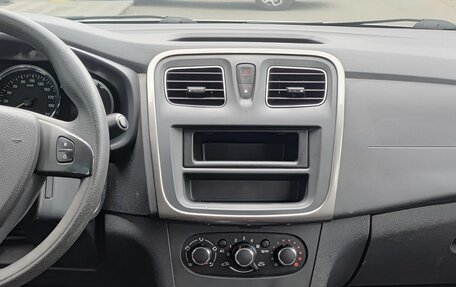 Renault Sandero II рестайлинг, 2014 год, 638 000 рублей, 18 фотография