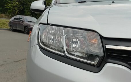 Renault Sandero II рестайлинг, 2014 год, 638 000 рублей, 21 фотография