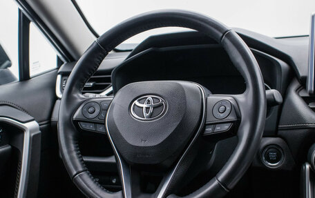 Toyota RAV4, 2020 год, 2 895 000 рублей, 15 фотография