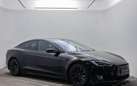 Tesla Model S I, 2018 год, 2 389 000 рублей, 7 фотография