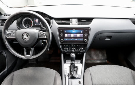 Skoda Octavia, 2018 год, 2 749 000 рублей, 13 фотография