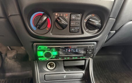 Nissan Almera, 2005 год, 255 000 рублей, 10 фотография
