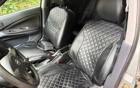 Nissan Almera, 2005 год, 255 000 рублей, 11 фотография