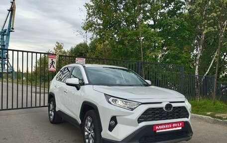 Toyota RAV4, 2021 год, 3 150 000 рублей, 3 фотография