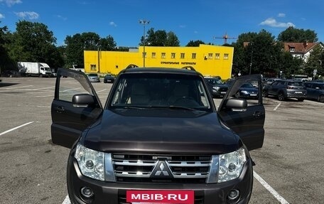 Mitsubishi Pajero IV, 2012 год, 1 592 000 рублей, 12 фотография