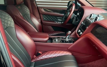 Bentley Bentayga I, 2019 год, 10 350 000 рублей, 14 фотография