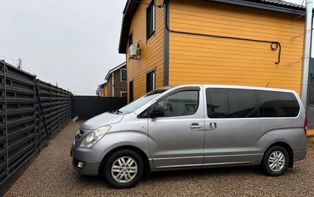 Hyundai H-1 II рестайлинг, 2016 год, 1 800 000 рублей, 2 фотография