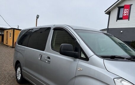 Hyundai H-1 II рестайлинг, 2016 год, 1 800 000 рублей, 4 фотография