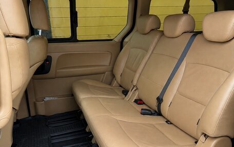 Hyundai H-1 II рестайлинг, 2016 год, 1 800 000 рублей, 6 фотография