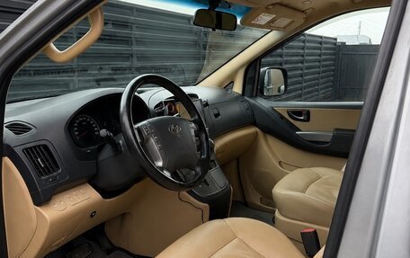 Hyundai H-1 II рестайлинг, 2016 год, 1 800 000 рублей, 5 фотография